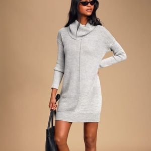✨Lulu’s Light Grey Sweater Dress - Size Small✨